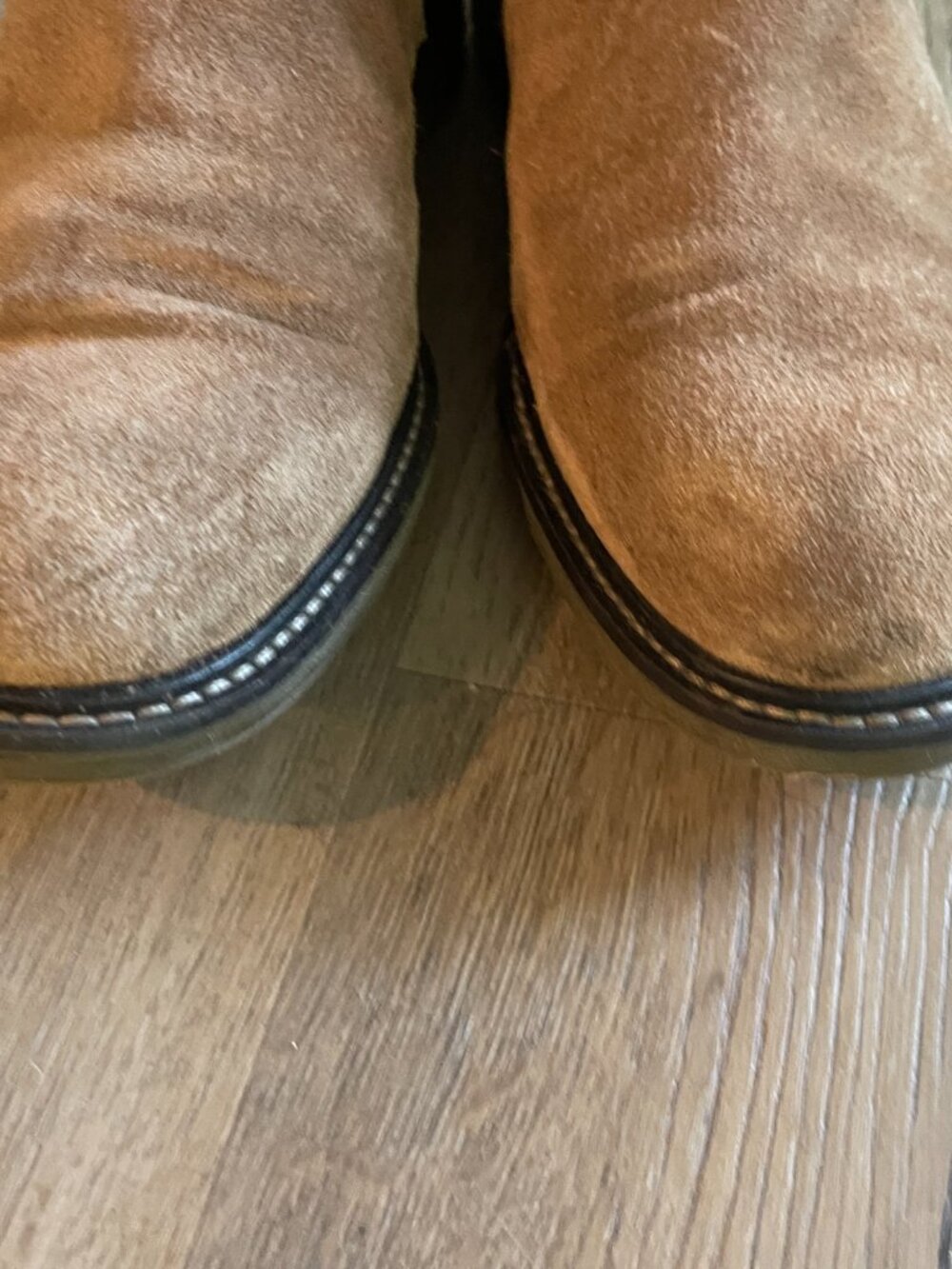Clarks Chelsea Boots Brown Suede Men's 8M Slip-on Ankle Comfort! - Picture 3 of 9